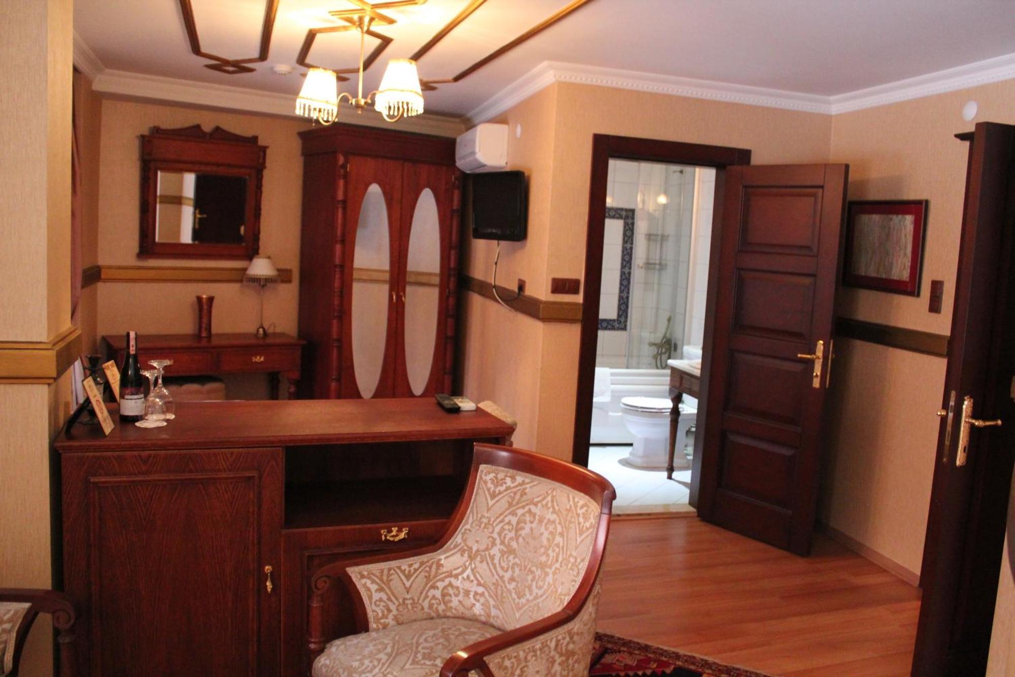 Aruna Boutique Hotel Istanbul Exterior photo